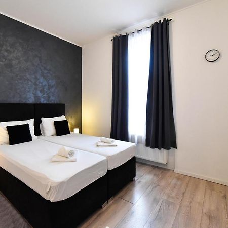Virtus Apartments And Rooms With Free Private Parking Zagreb Exterior foto
