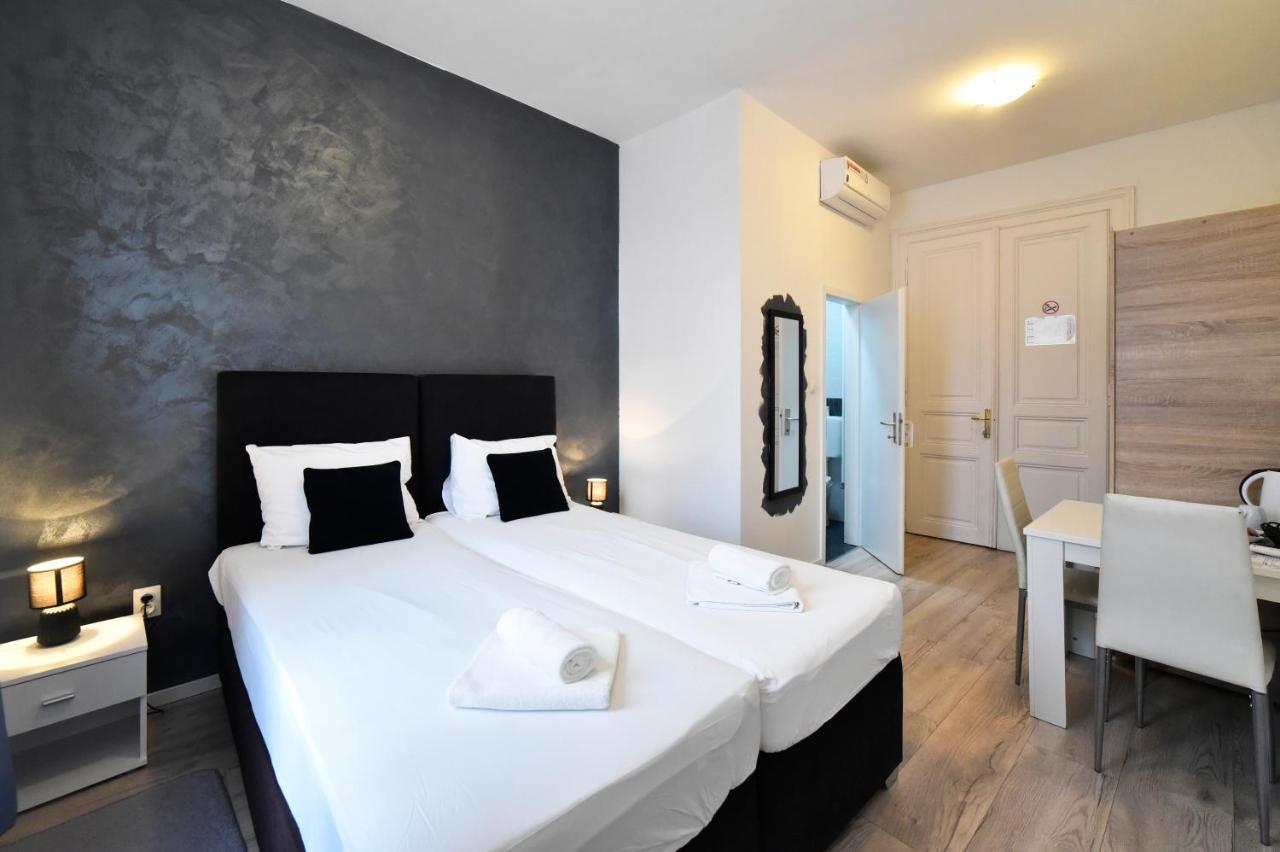 Virtus Apartments And Rooms With Free Private Parking Zagreb Exterior foto