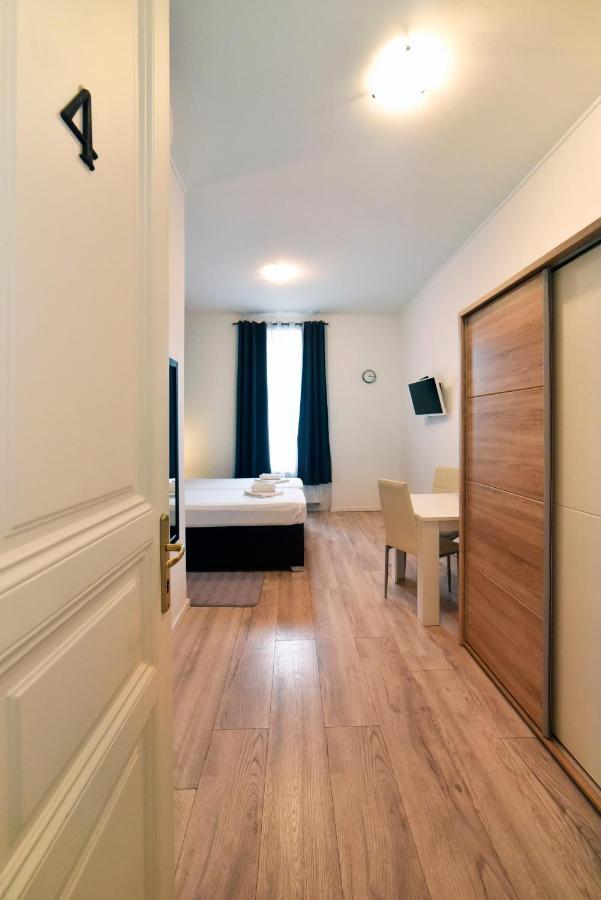 Virtus Apartments And Rooms With Free Private Parking Zagreb Exterior foto
