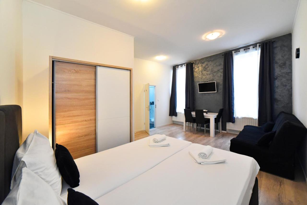 Virtus Apartments And Rooms With Free Private Parking Zagreb Exterior foto