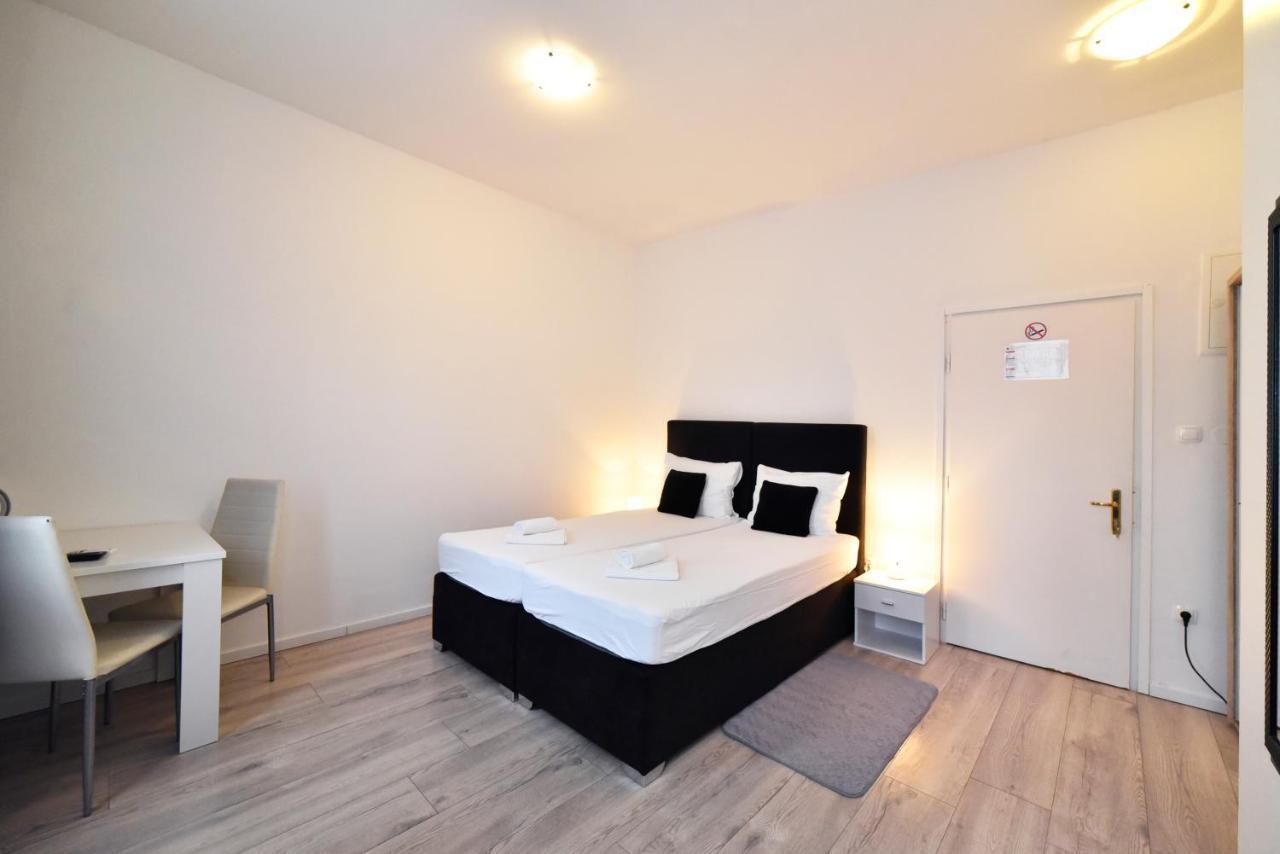 Virtus Apartments And Rooms With Free Private Parking Zagreb Exterior foto