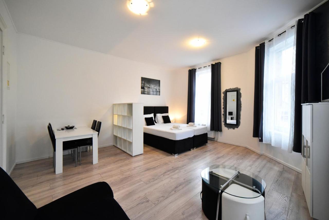 Virtus Apartments And Rooms With Free Private Parking Zagreb Exterior foto