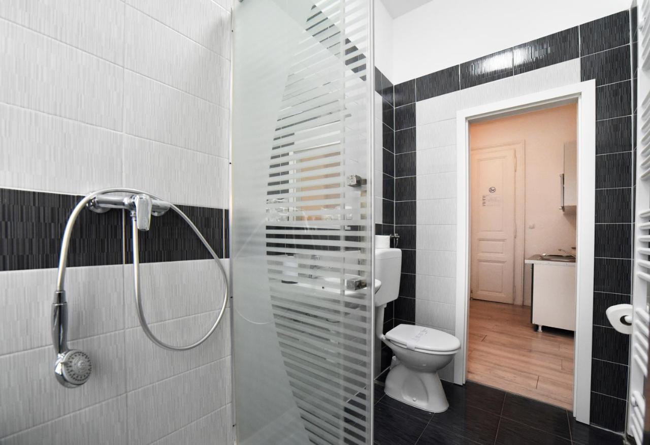 Virtus Apartments And Rooms With Free Private Parking Zagreb Exterior foto