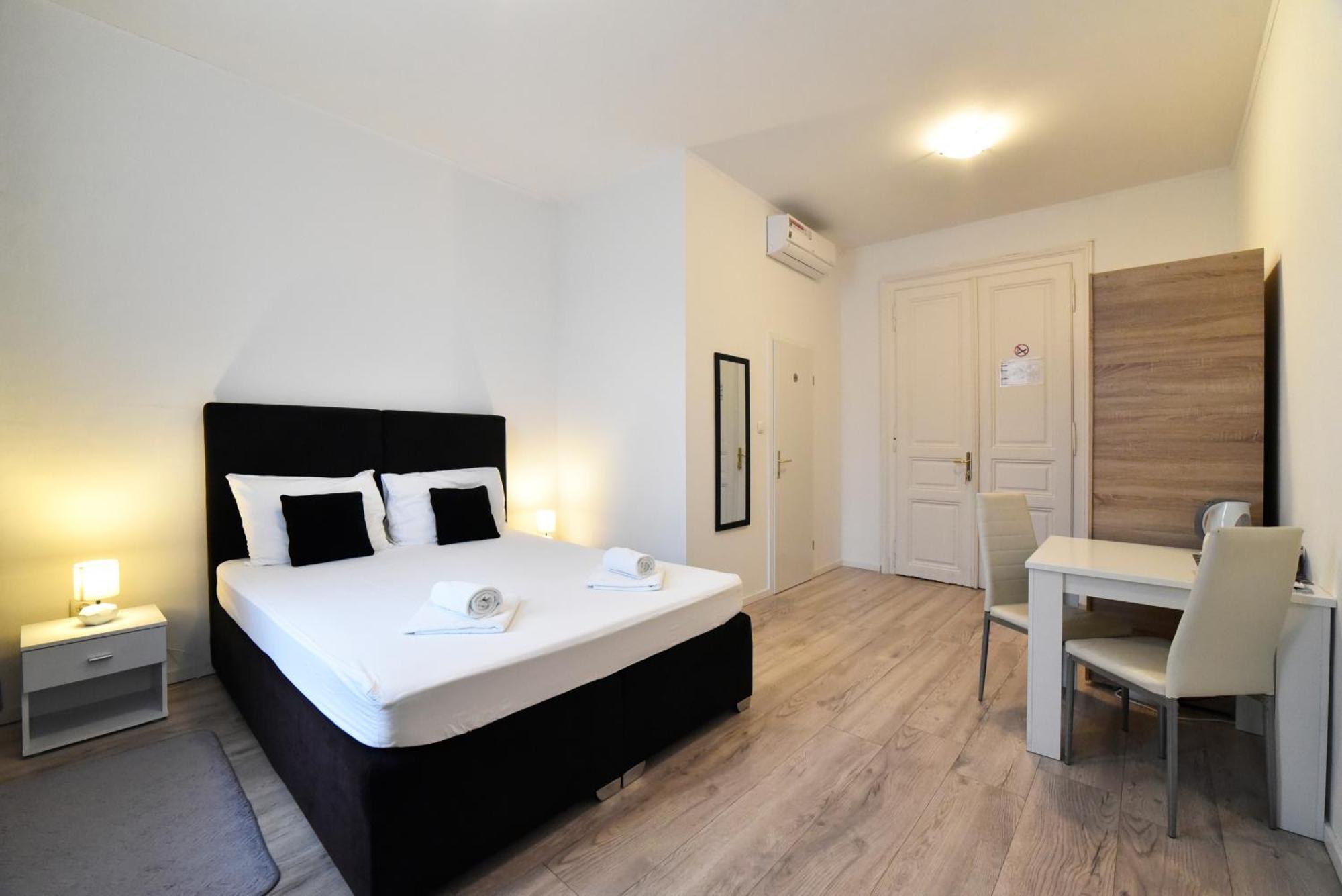 Virtus Apartments And Rooms With Free Private Parking Zagreb Exterior foto